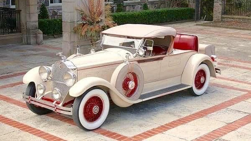 Click to Enlarge-Esc to Close myimgs/ArtDecoCars1910-36/1929 Packard Model 640 Roadster.jpg